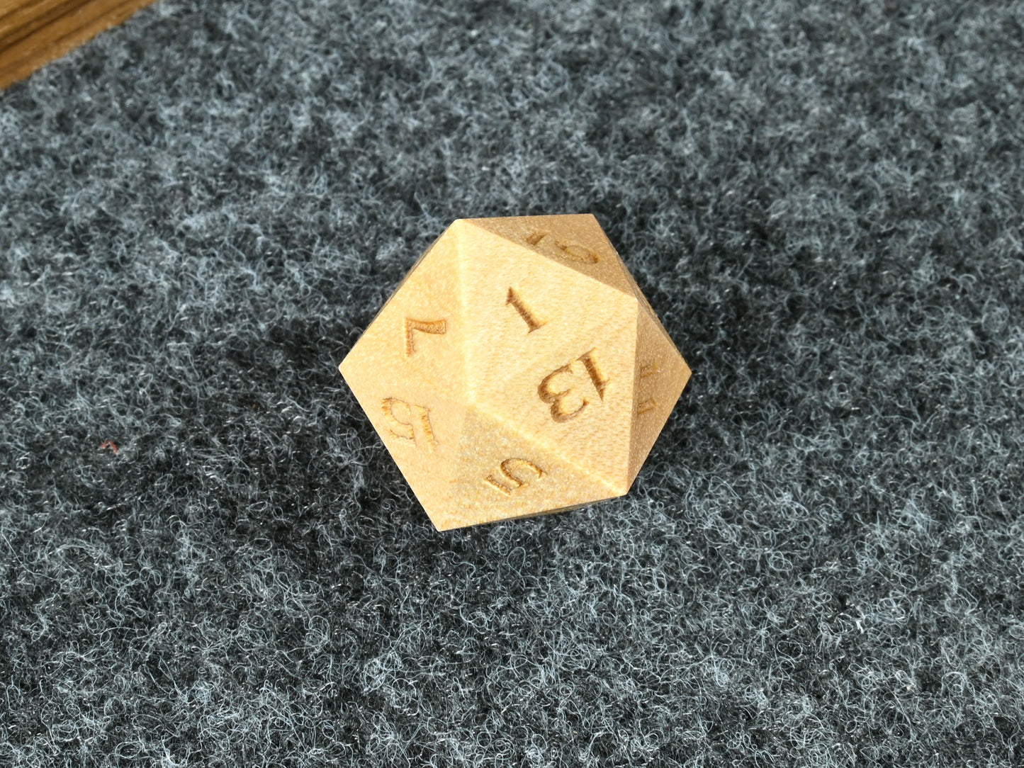 Birch wood d20 for dnd rpg