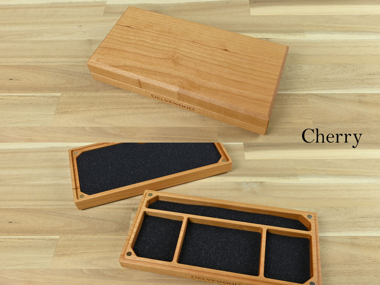 Cherry example of Delver Dice Box and Tray for dnd rpg
