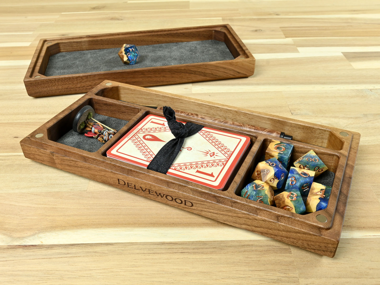 Delver Dice Box and Tray for dnd rpg