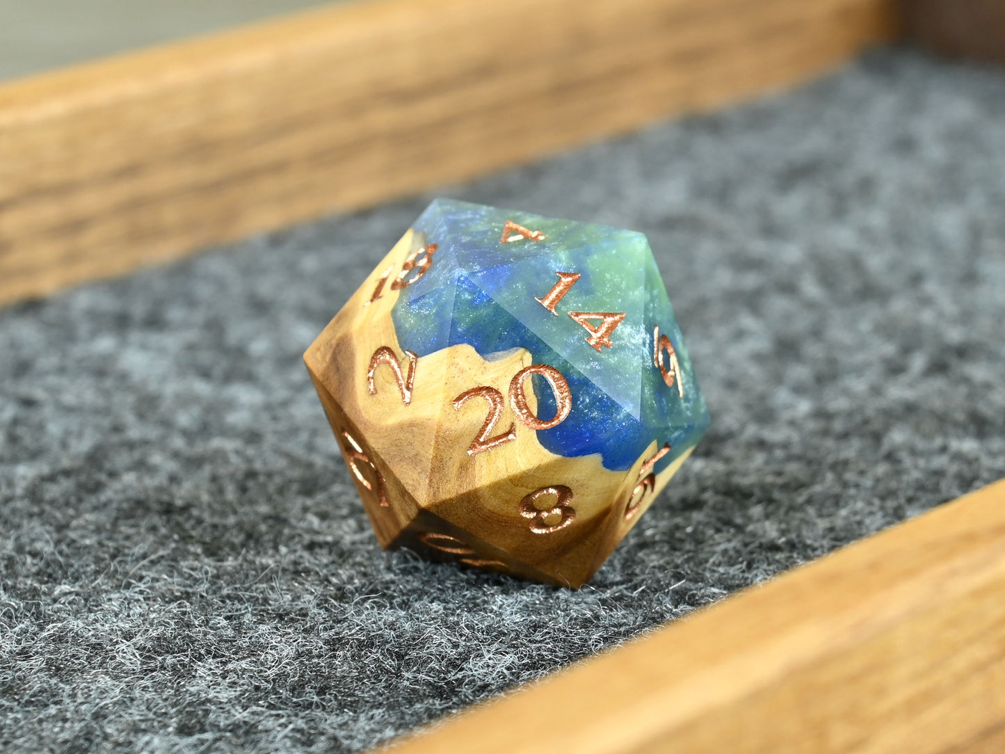 Brown mallee burl wood d20 dice for D&D ttrpg