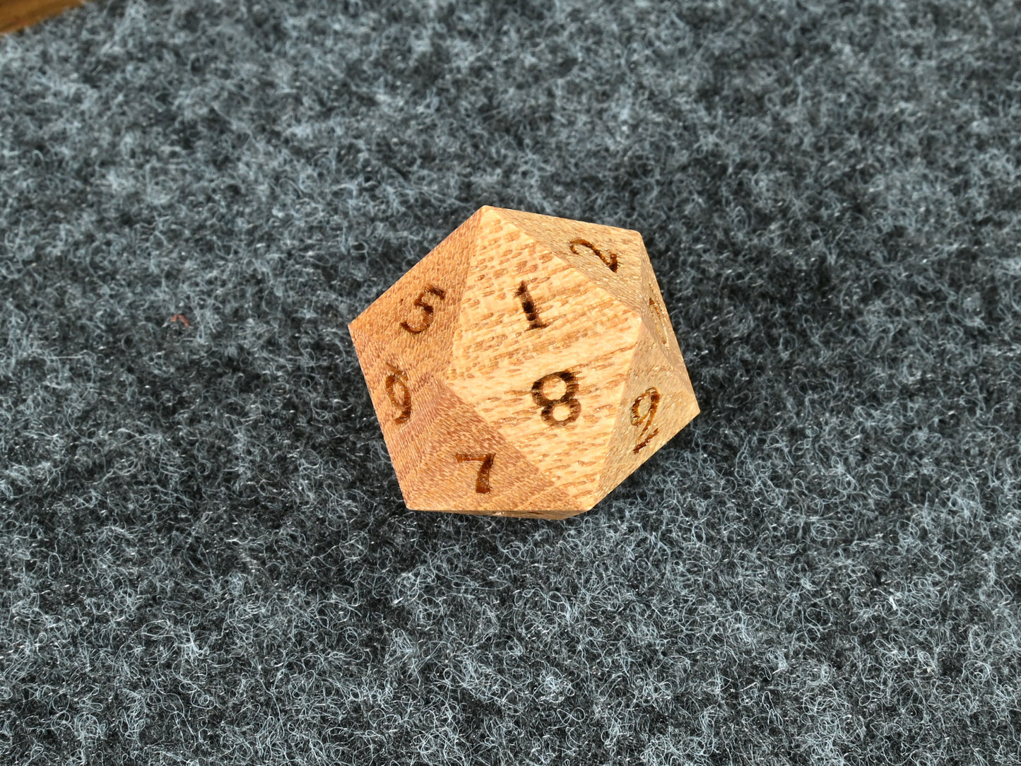 Coffeetree wood spindown d20