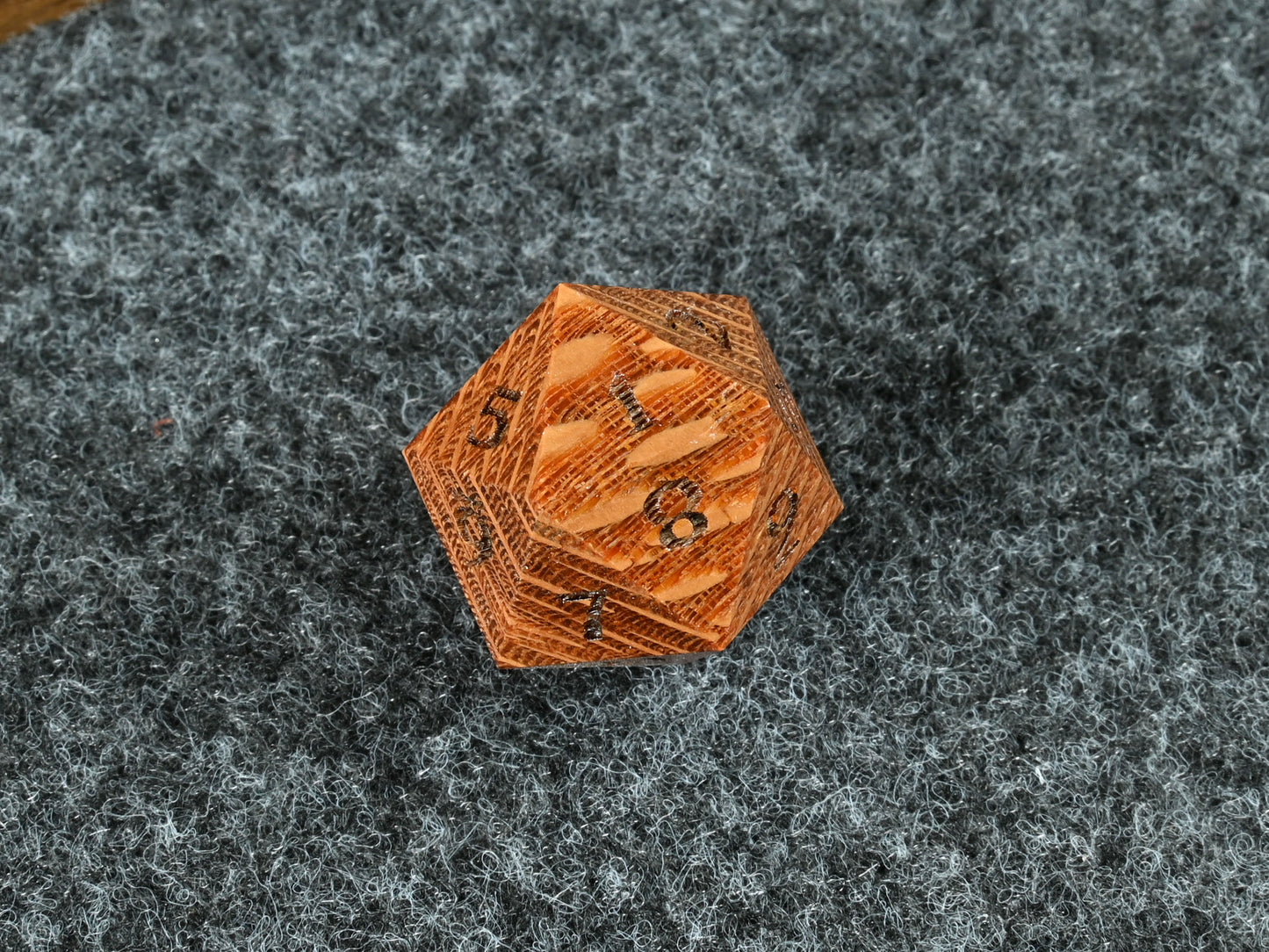Leopardwood spindown d20
