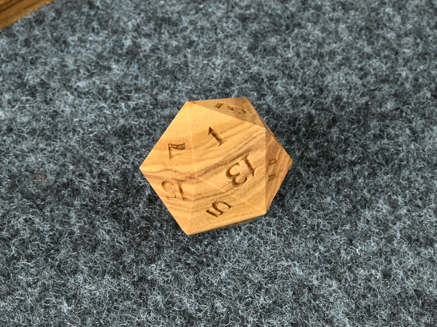 Olivewood d20 for dnd rpg