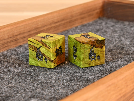 green spalted maple 2d6 dice