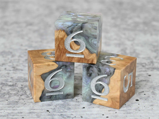 Abalone - Brown Mallee Burl wood and resin 3D6 dice for dnd ttprg