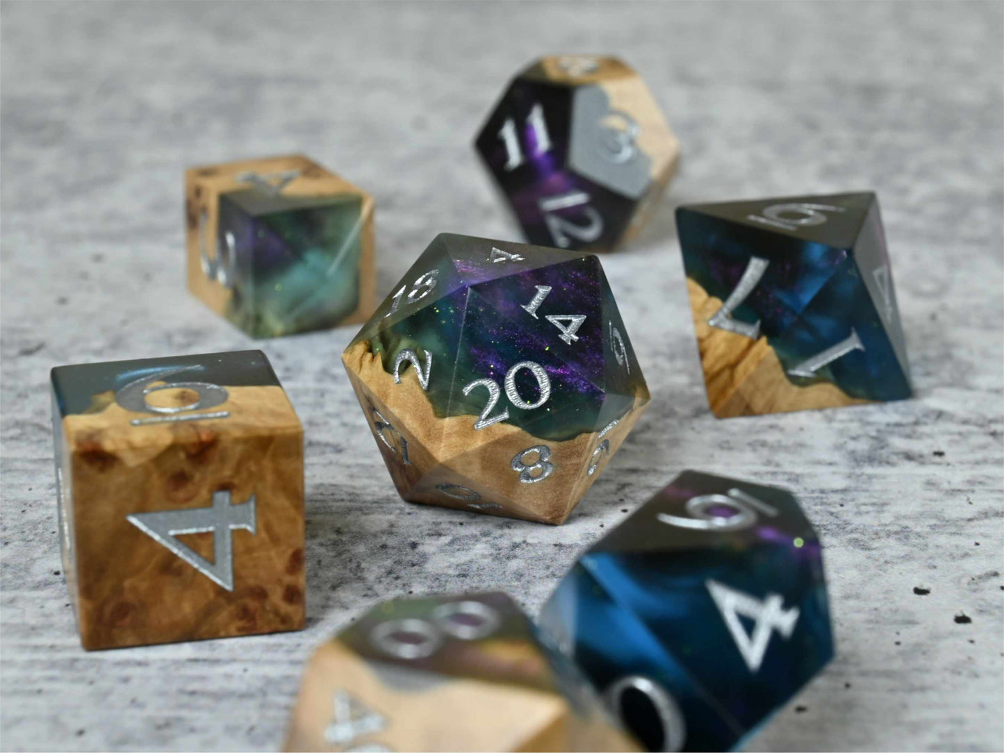 Anthias Reef - Corrugata Burl Hybrid wood and resin Dice Set for dnd ttrpg