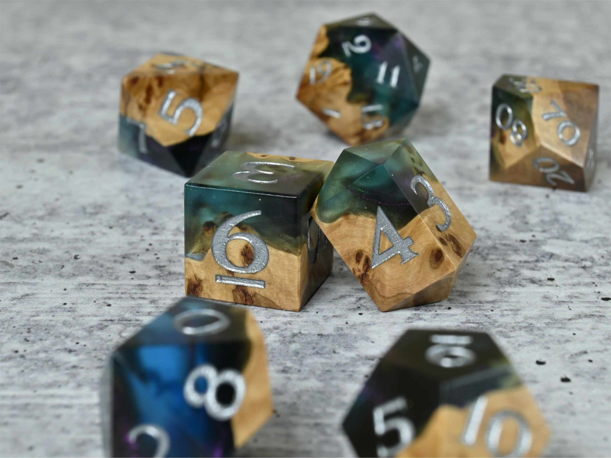 Anthias Reef - Corrugata Burl Hybrid wood and resin Dice Set for dnd ttrpg