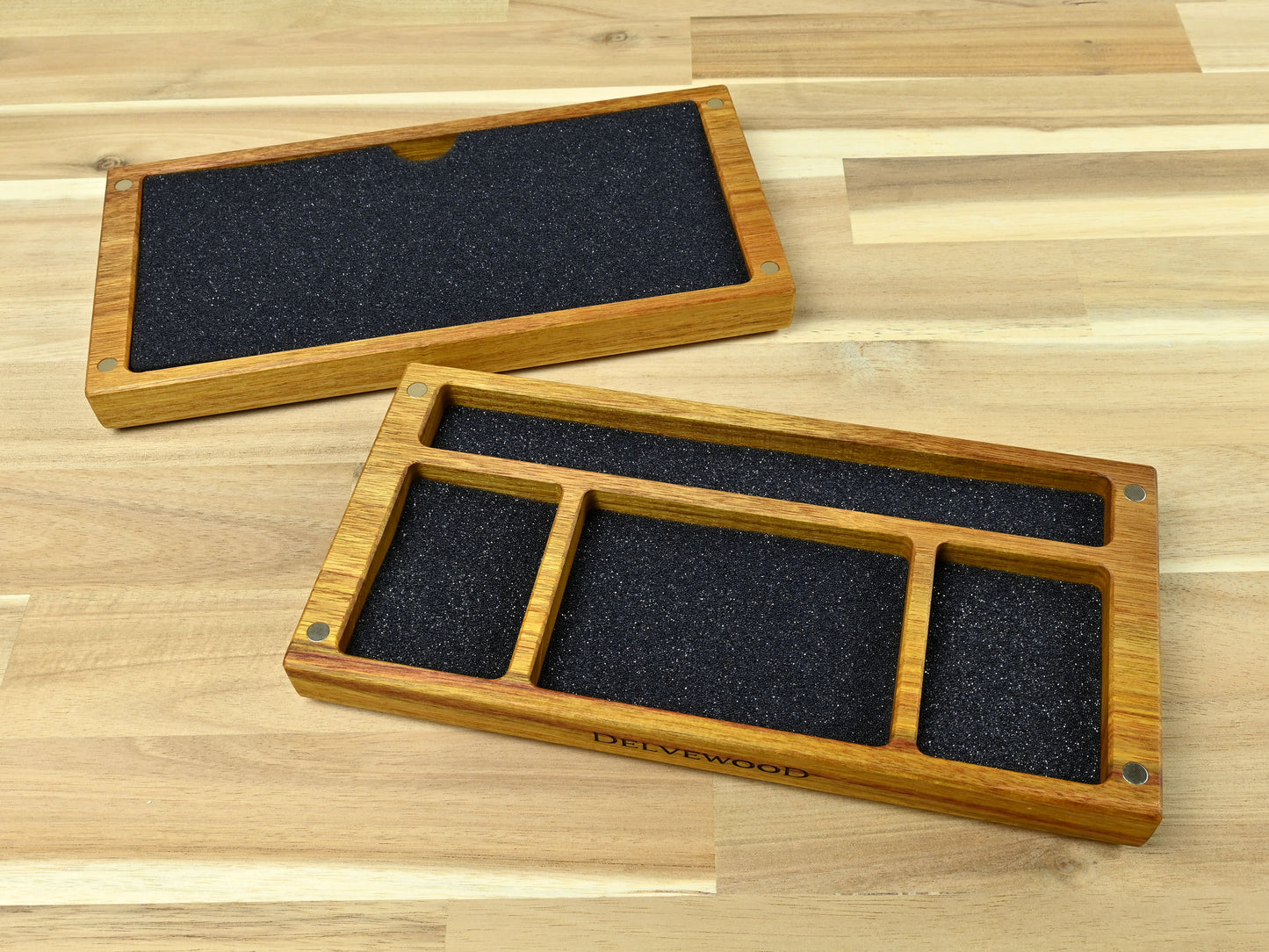 Canarywood Delver's kit dice box and tray for dnd rpg