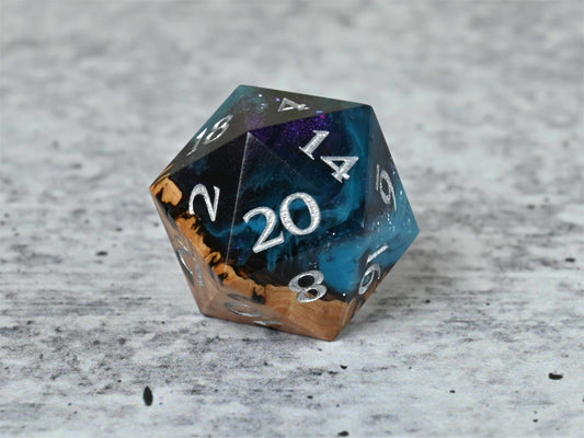 Chosen Realm - Gimlet Burl Hybrid D20 Dice with silver painted numbers for dnd ttrpg