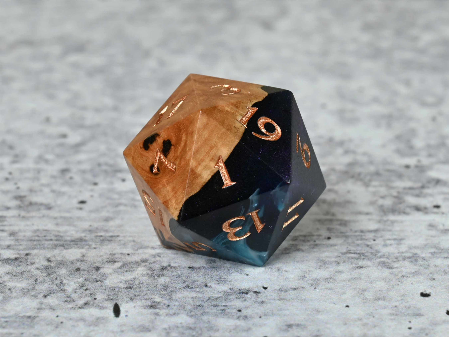 Chosen Realm - Gimlet Burl Hybrid D20 Dice with bronze painted numbers for dnd ttrpg
