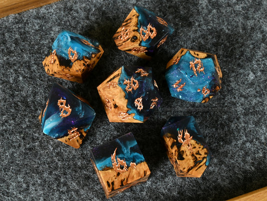 chosen realm gimlet burl wood and resin hybrid dice set