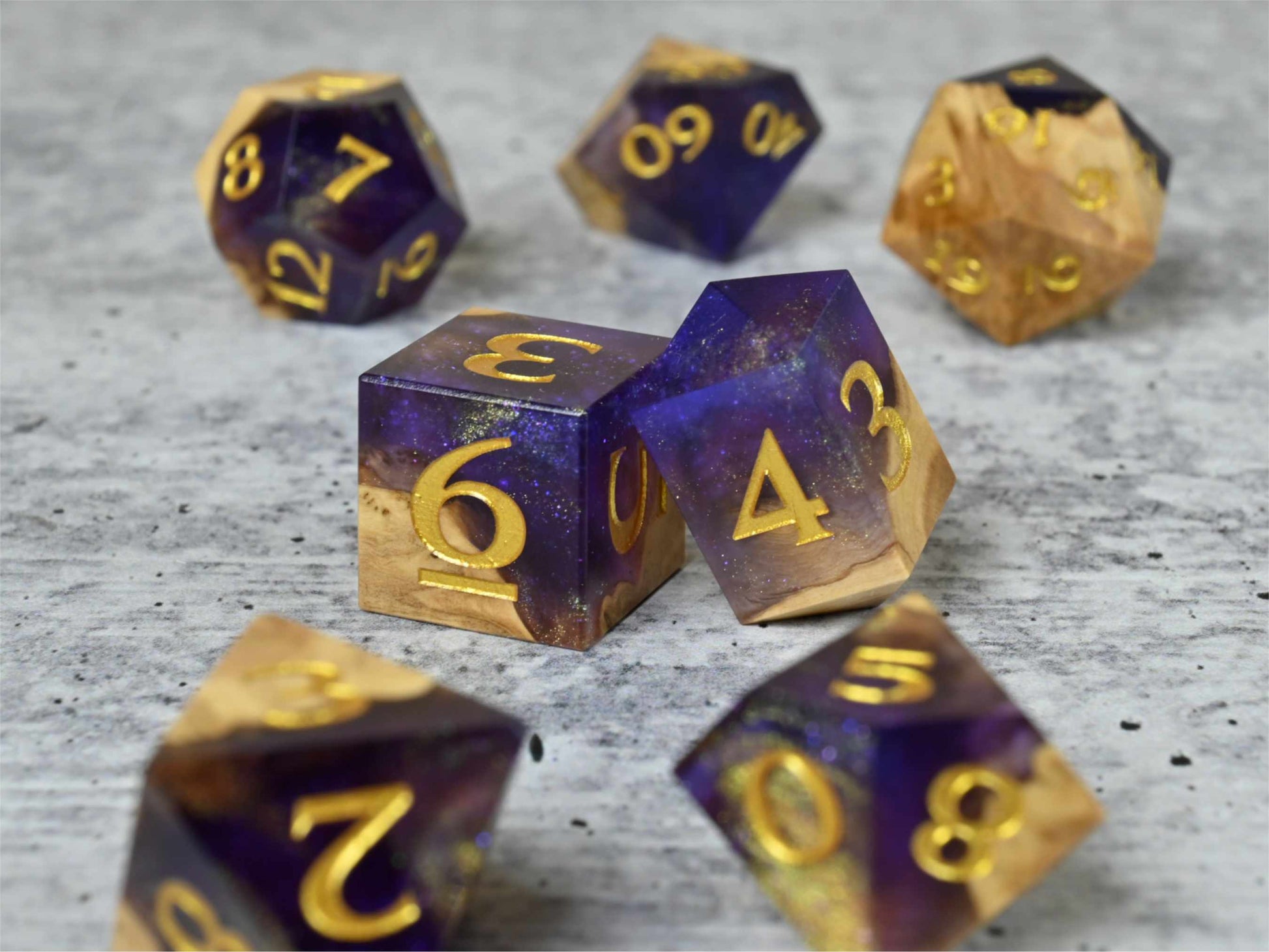 Majesty Brown Mallee burl wood and resin dice set with gold painted numbers for dnd tabletop rpg
