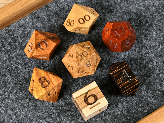 Mixed wood species dice set