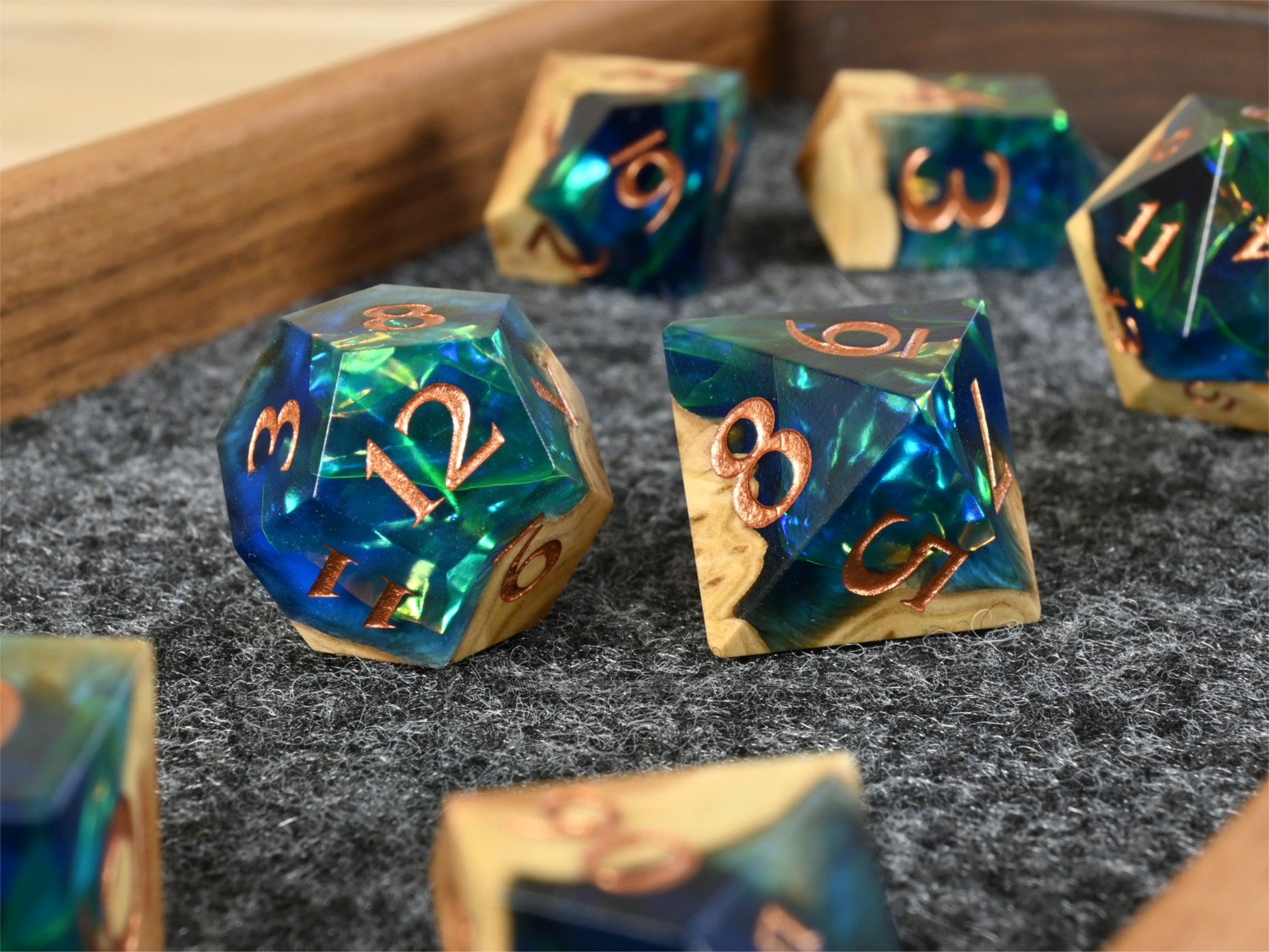 Remnants Brown Mallee Burl wood and resin Hybrid Dice Set for dnd ttrpg