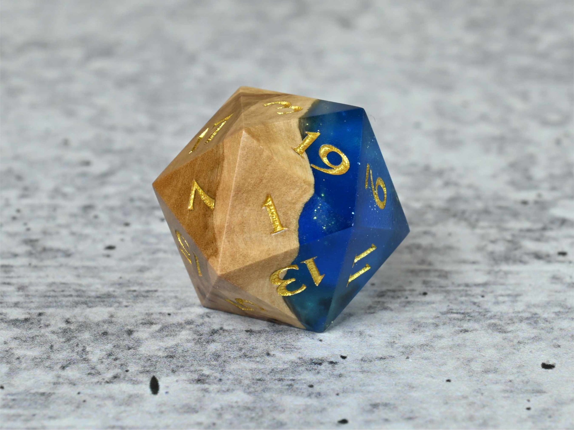 Sunken Treasure - Corrugata Burl Hybrid D20 Dice with gold painted numbers for dnd ttrpg
