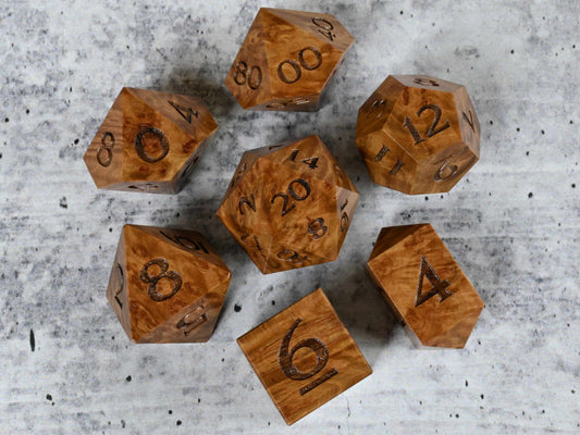 Corrugata Burl wood dice set for dnd ttrpg