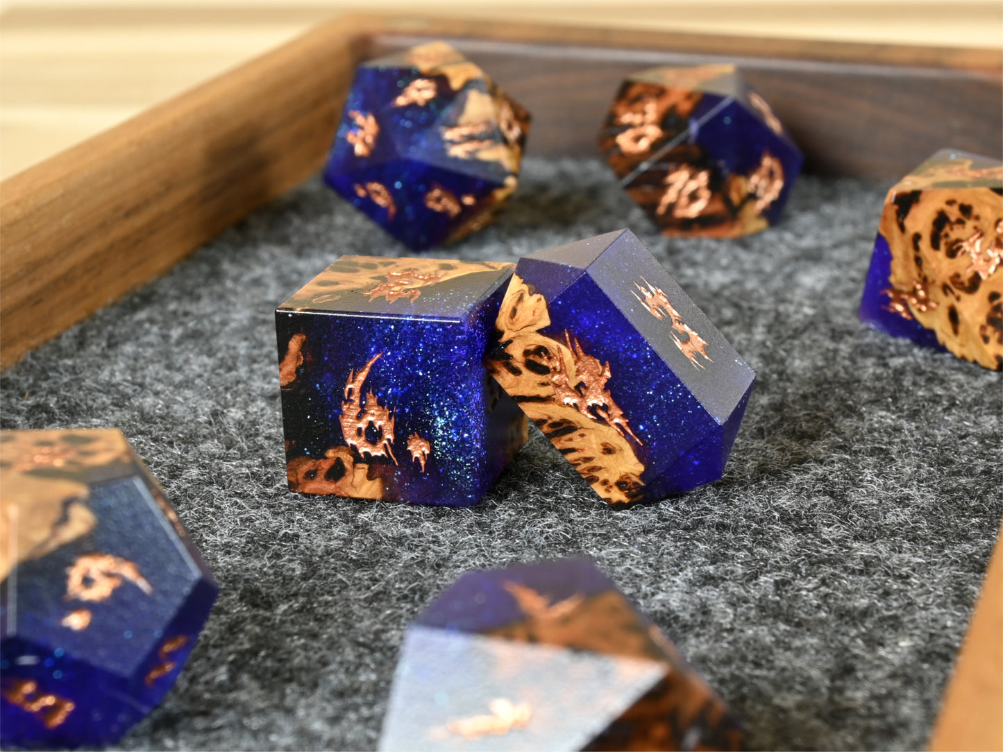 witches night york gum burl wood and resin hybrid dice set